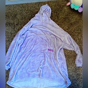 Comfy blanket hoodie